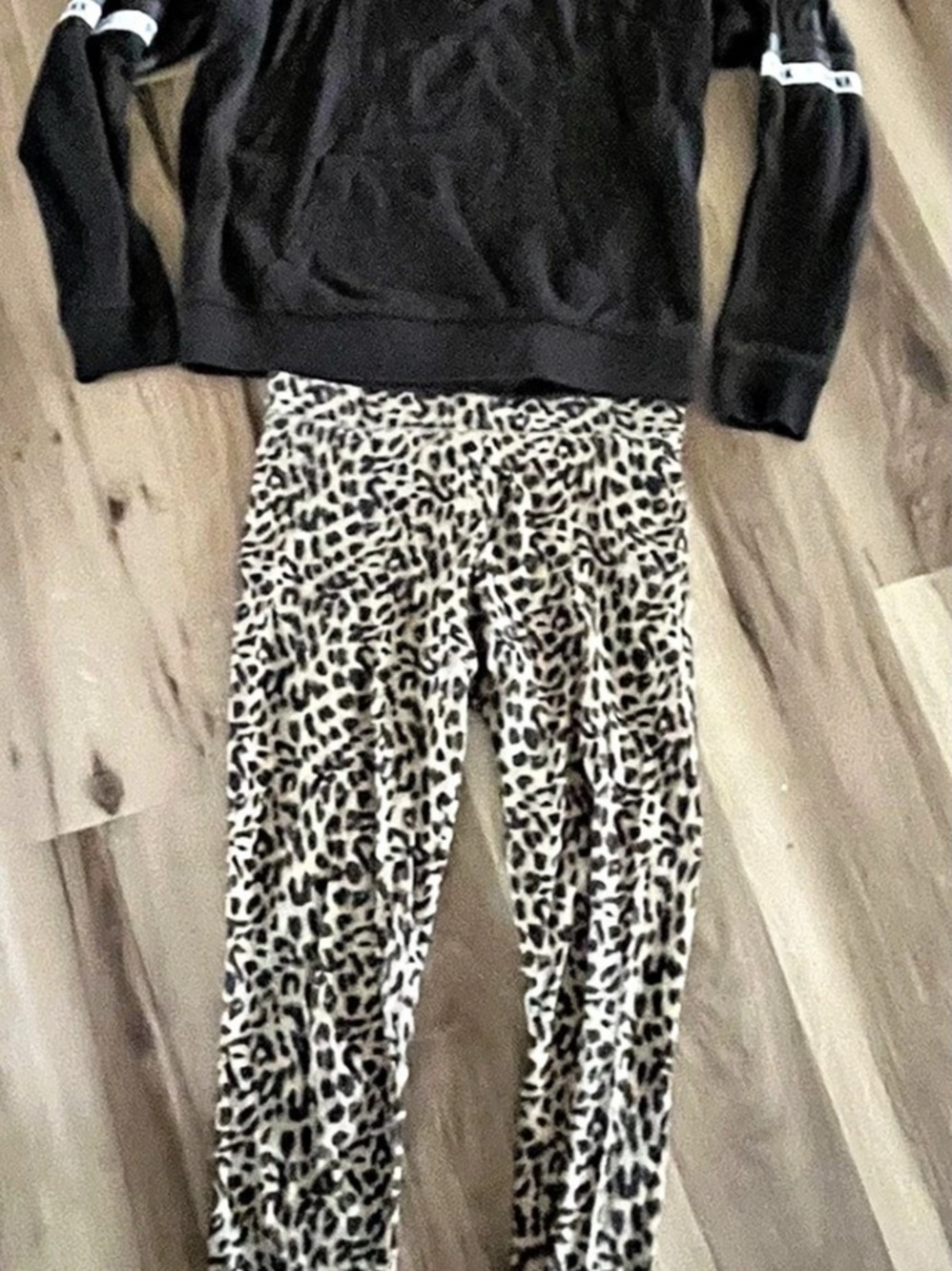 PINK Women's Black Leopard Print Set Size Medium